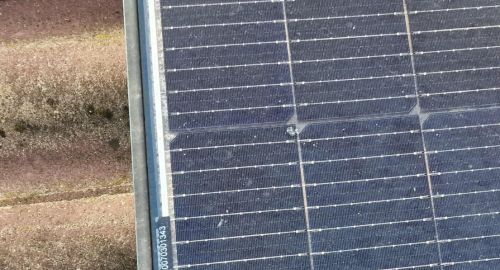 Redno čiščenje sončnih panelov - najcenejša preventiva pred hot spoti